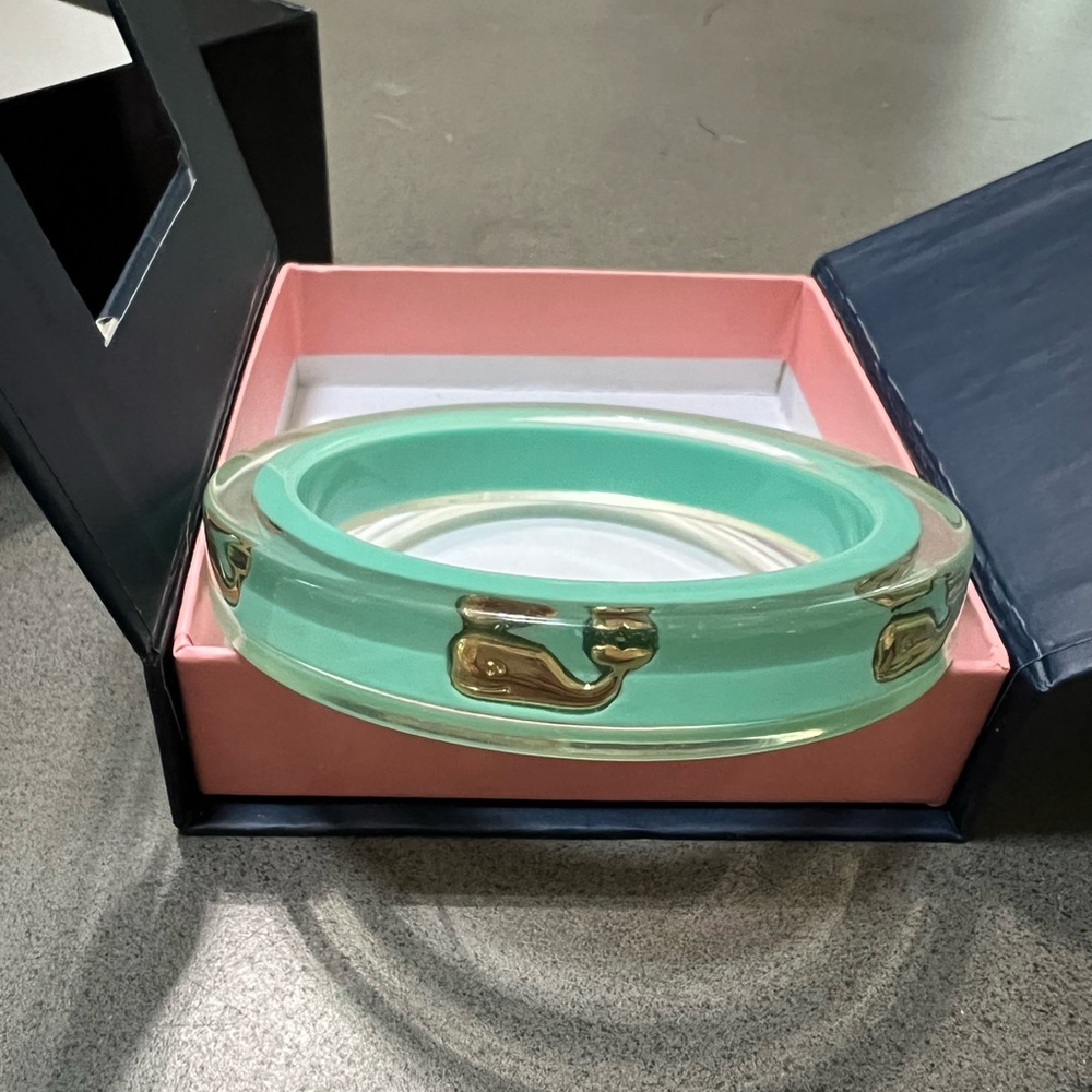 Vineyard Vines Blue & Gold Whale Chunky Bracelet - NWT